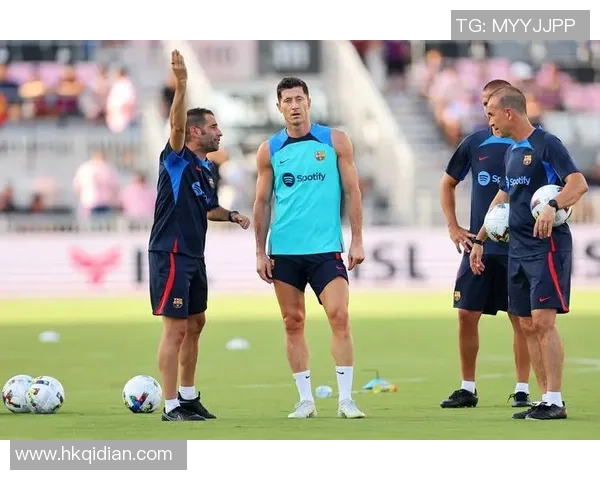 西班牙足球联赛深度解析:探寻球队成长与蜕变的背后故事 西班牙足球联赛深度解析:探寻球队成长与蜕变的背后故事