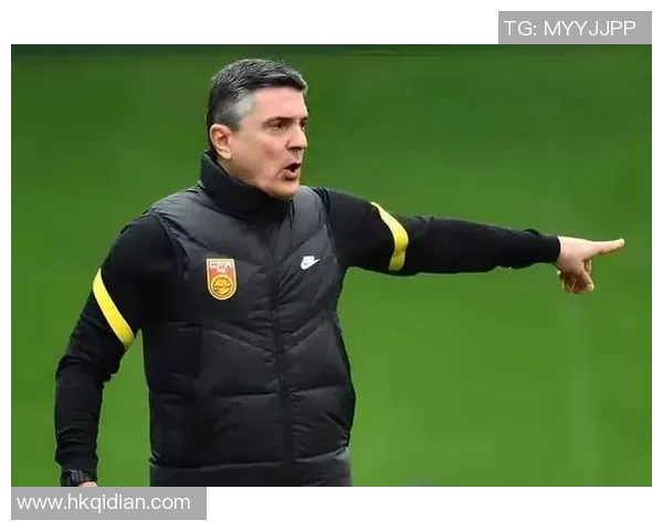 足球明星奥普斯托的传奇之路与辉煌成就揭秘 足球明星奥普斯托的传奇之路与辉煌成就揭秘